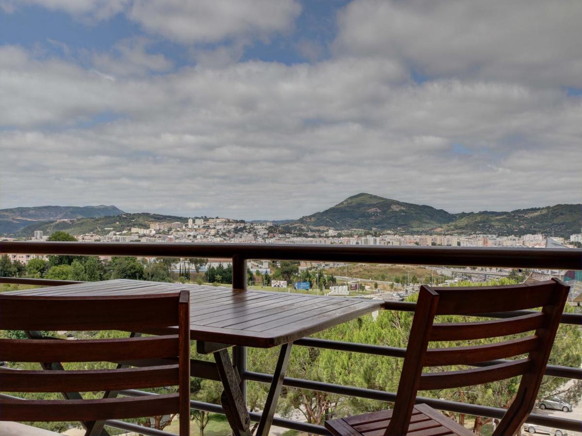 Appartement Balcony With View, Private Garage, An Elevator à Setúbal Extérieur photo