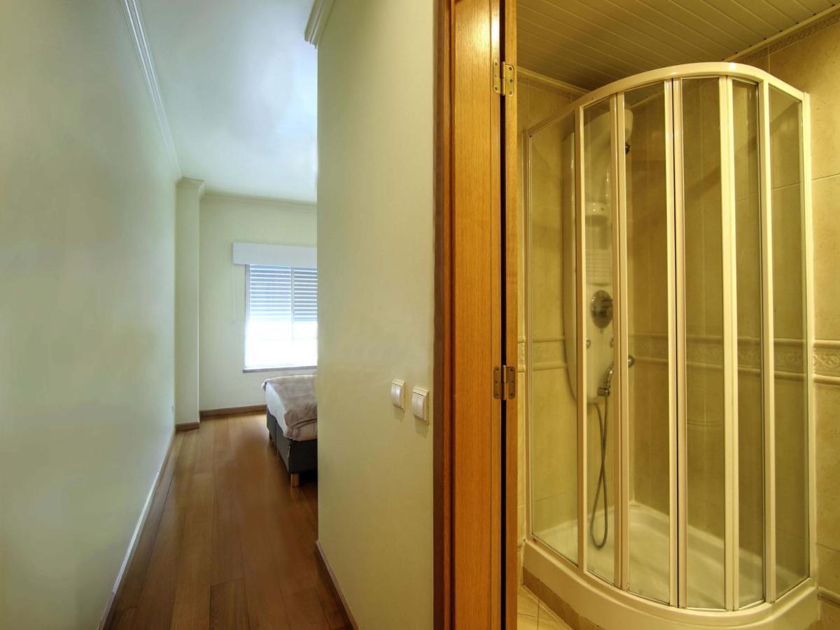 Appartement Balcony With View, Private Garage, An Elevator à Setúbal Extérieur photo